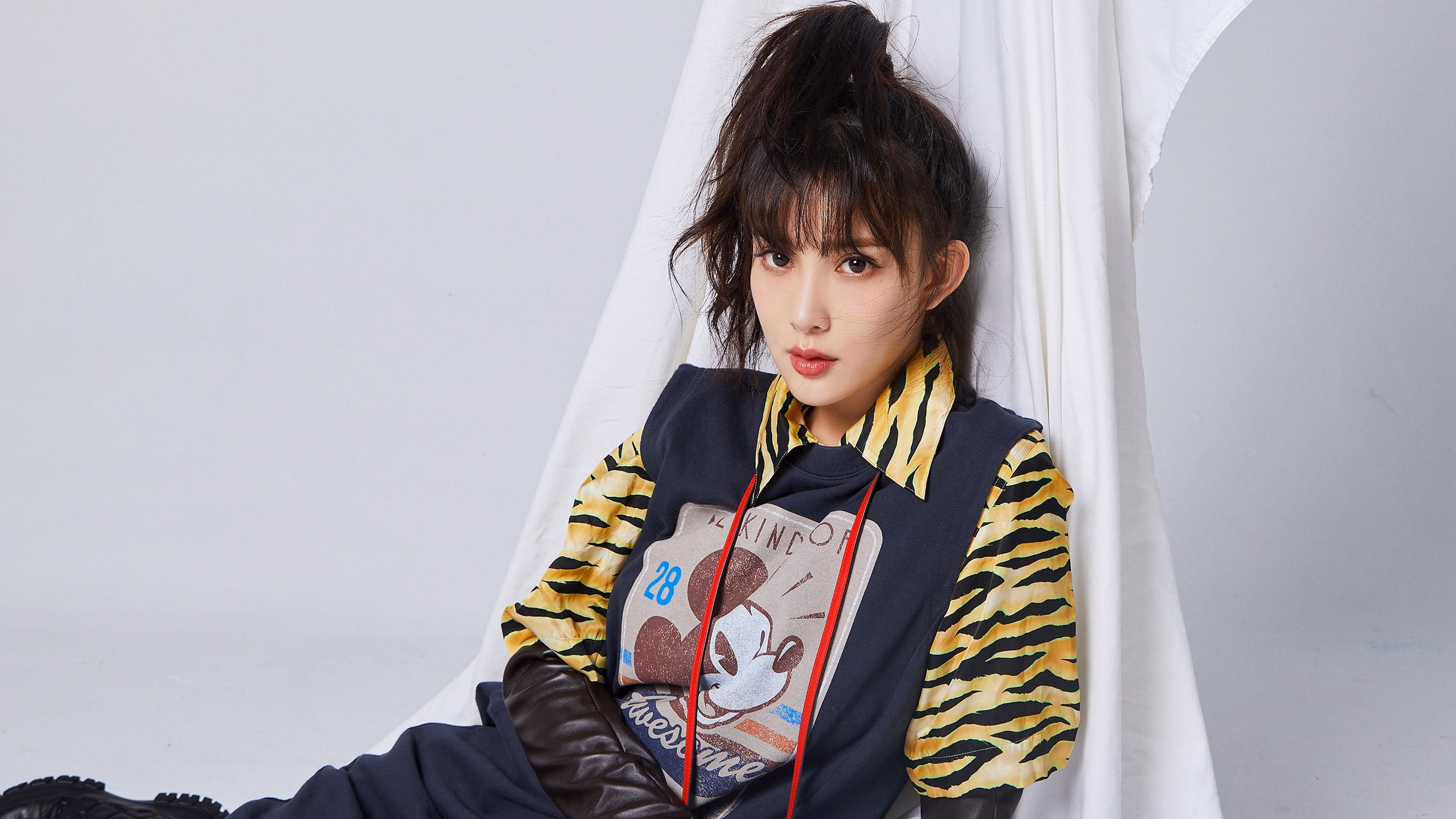 看到年度焦点之战 公牛制霸太阳这个关键词,我脑海中立刻浮现出篮球史上最富戏剧性的对决之一。它不应该只是一篇普通的赛事报道,而应是一段被重新凝视的传奇