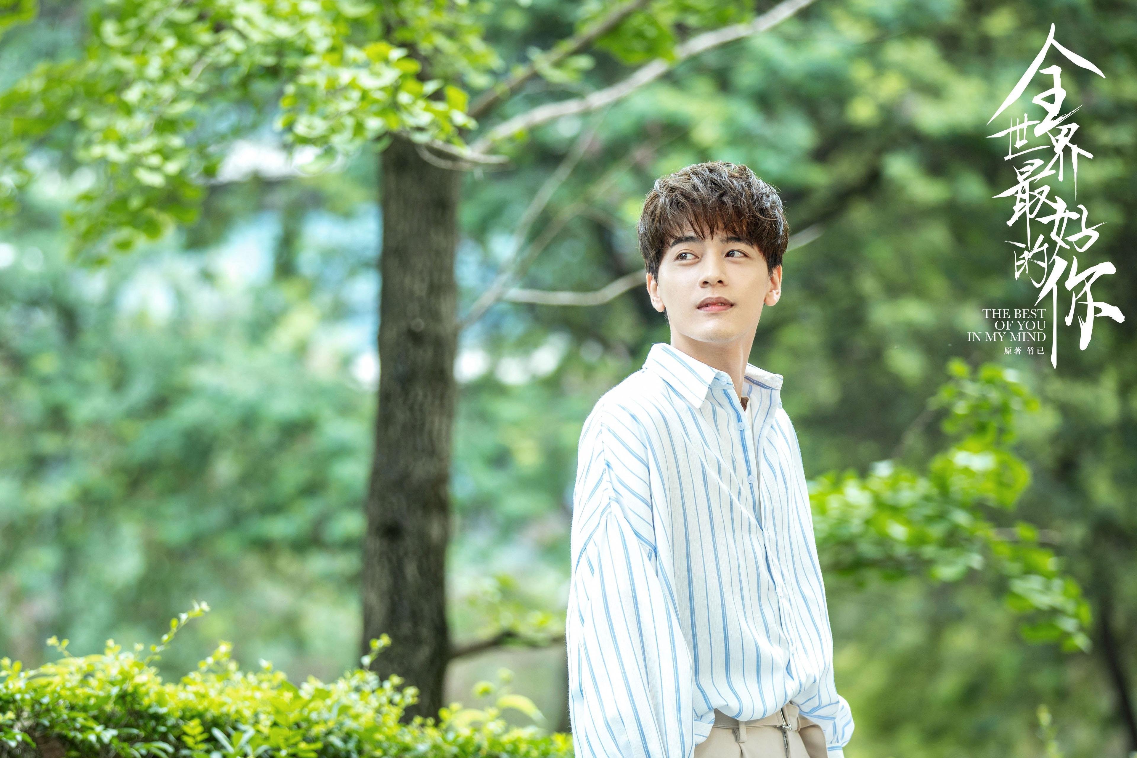 当未来刺穿防守，过去统治禁区，两场平行时空的交汇证明