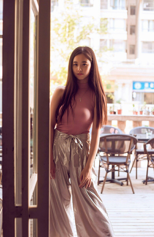 冻结时间的弧线，当阿拉巴的任意球击碎马赛的骄傲