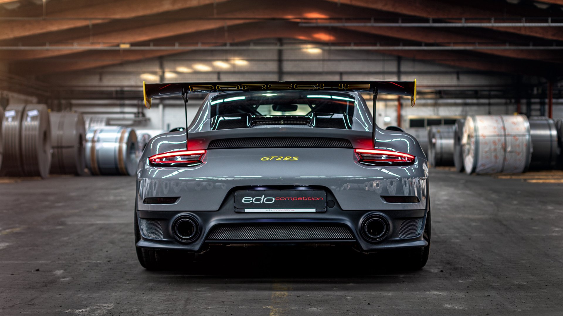 双城记,当深圳铁幕笼罩北京,哈利伯顿在另一个战场宣告新时代